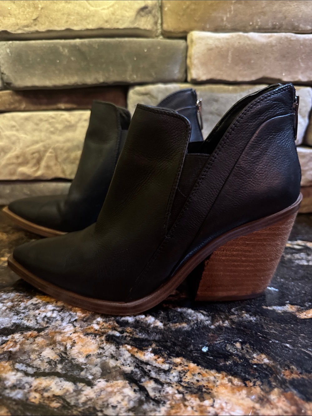 Vince Camuto  Ankle Bootie with Stacked Heel /elastic cutout sides/zipper heel